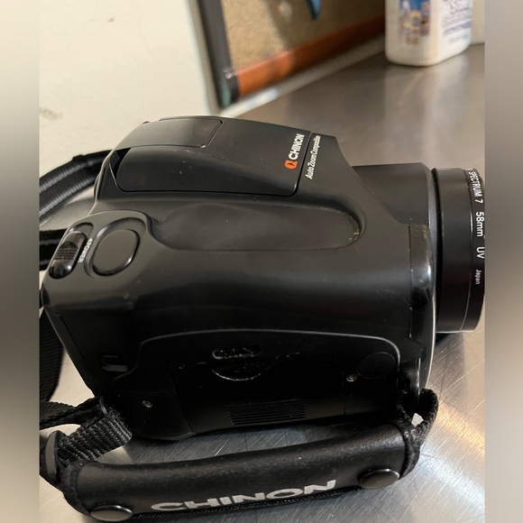 Chinon Genesis III Macro Zoom Lens 38-110mm Automatic Point Shoot Film Camera - Picture 13 of 15